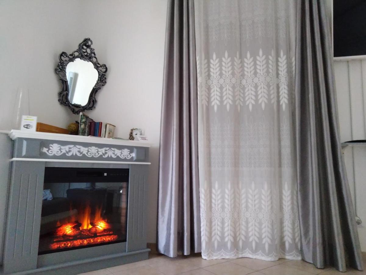 B&B Regina Margherita LʼAquila Exteriör bild