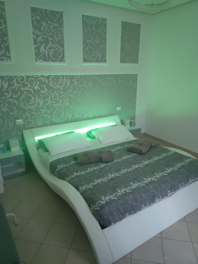 B&B Regina Margherita LʼAquila Exteriör bild